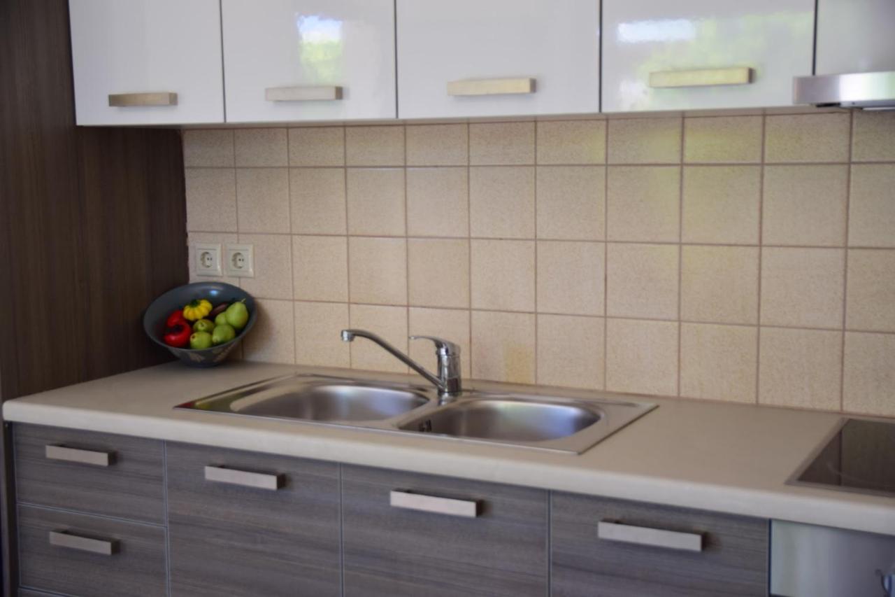 D'Angelos Apartments Karavomylos Ngoại thất bức ảnh